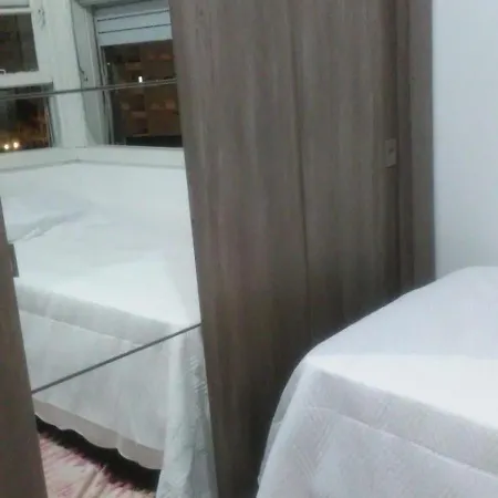 Quarto Privado Com Internete Proximo A Ufgs Porto Alegre Exterior photo